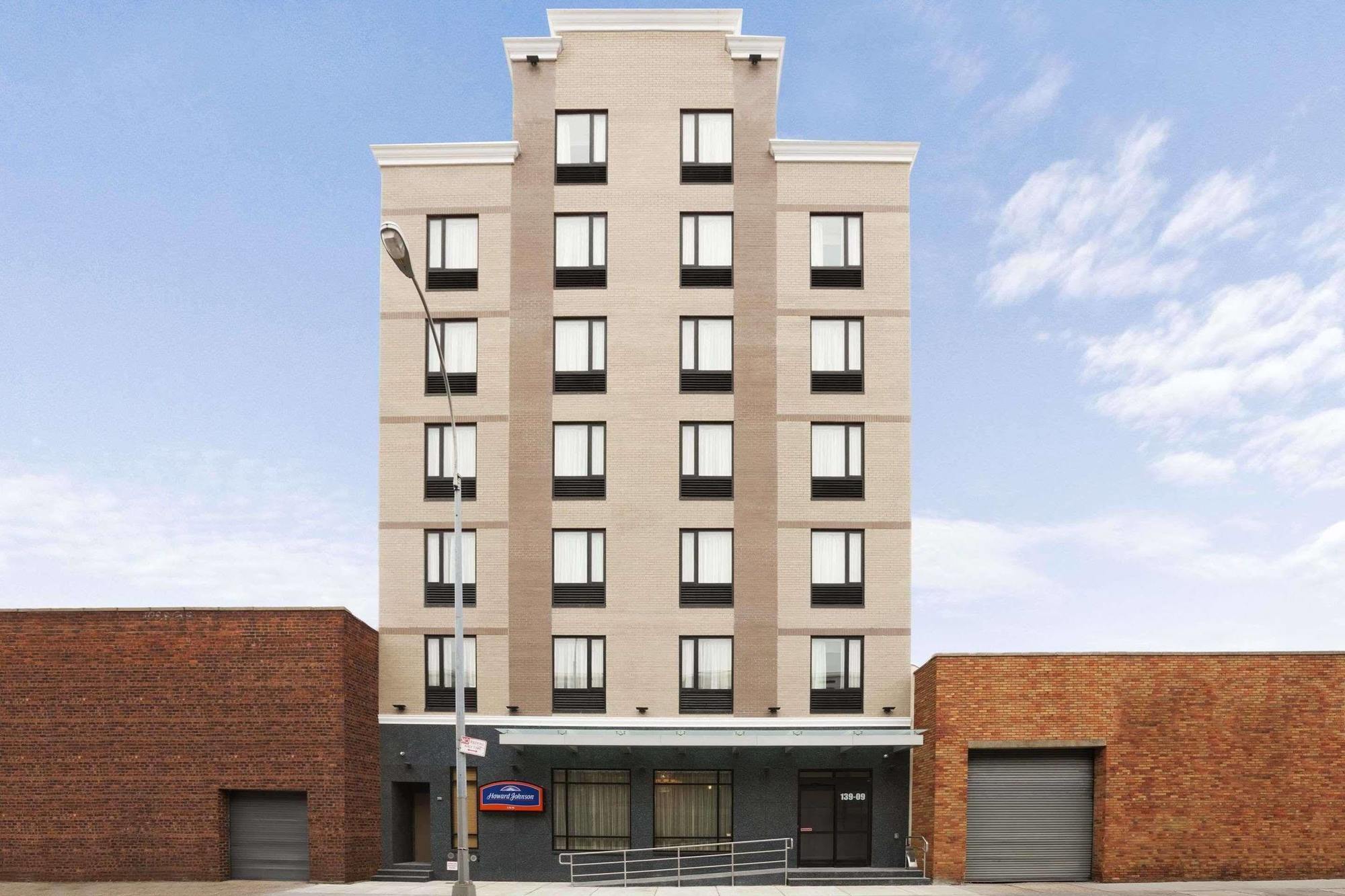 Howard Johnson By Wyndham Jamaica Ny Near Airtrain Jfk 纽约 外观 照片